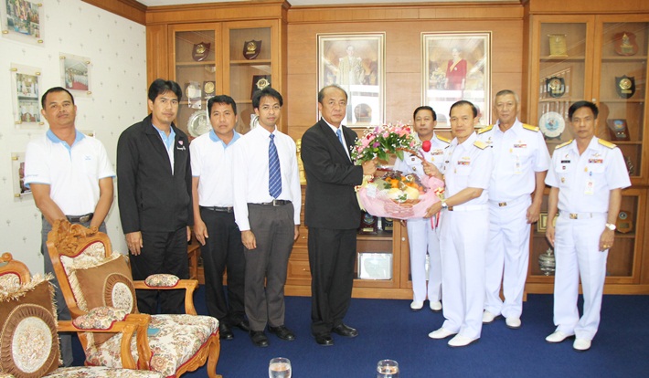 ‘ท่าเรือประจวบ’ ร่วมแสดงความยินดีวันสถาปนาทัพเรือภาคที่ ๑