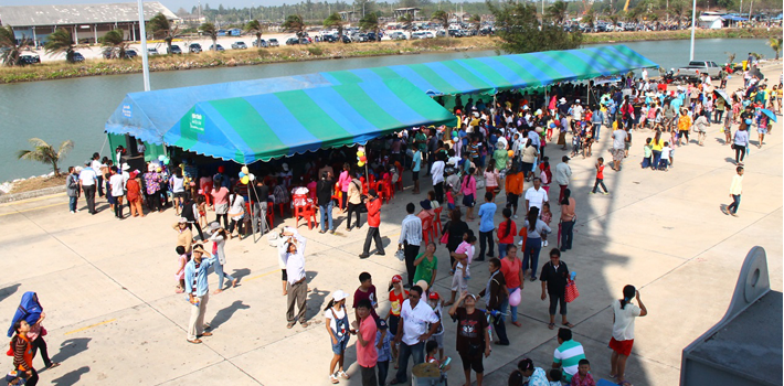 งานวันเด็กท่าเรือประจวบคึกคัก น้องๆ หนูๆ ประชาชนกว่าพันคน แห่ร่วมงาน